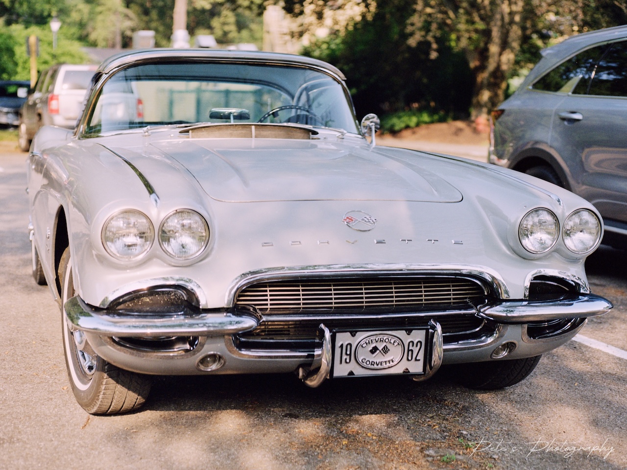 1962 Chevrolet Corvette captured with a Mamiya 645E on 120 Kodak Gold 200 film.